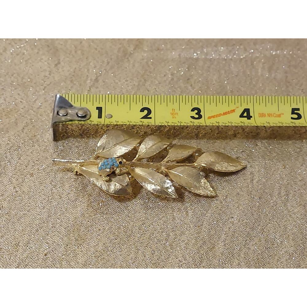 Vintage Large Brooch LEDO 1962 Golden Leaf Frog Faux Turquoise Pin READ - Picture 11 of 11